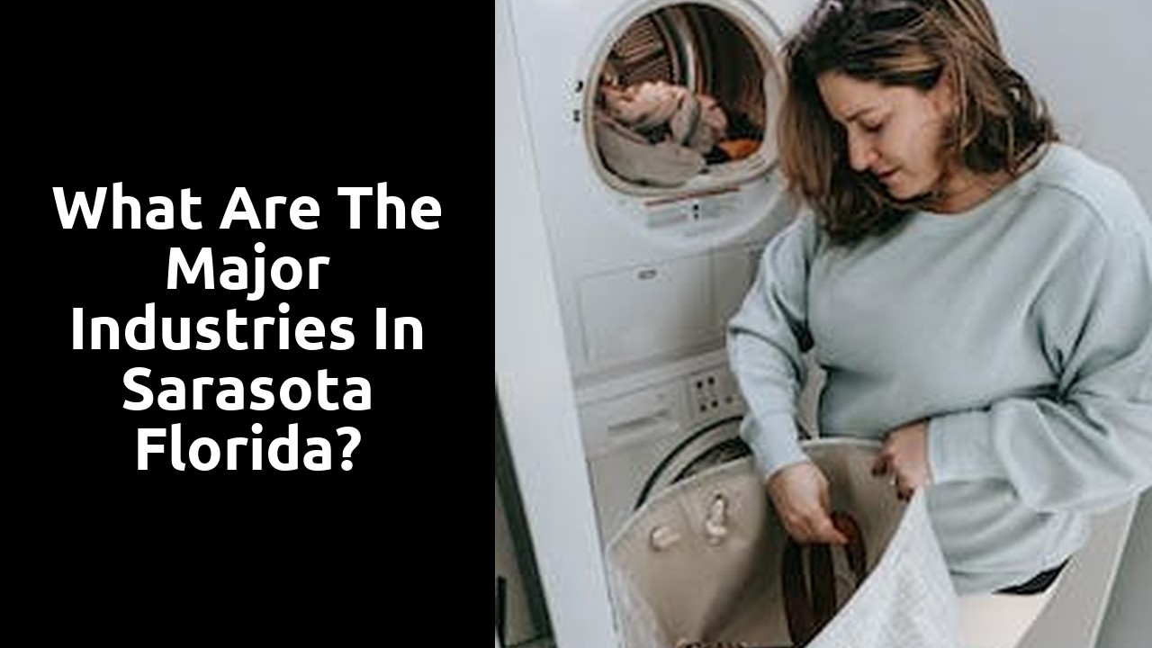 What are the major industries in Sarasota Florida?